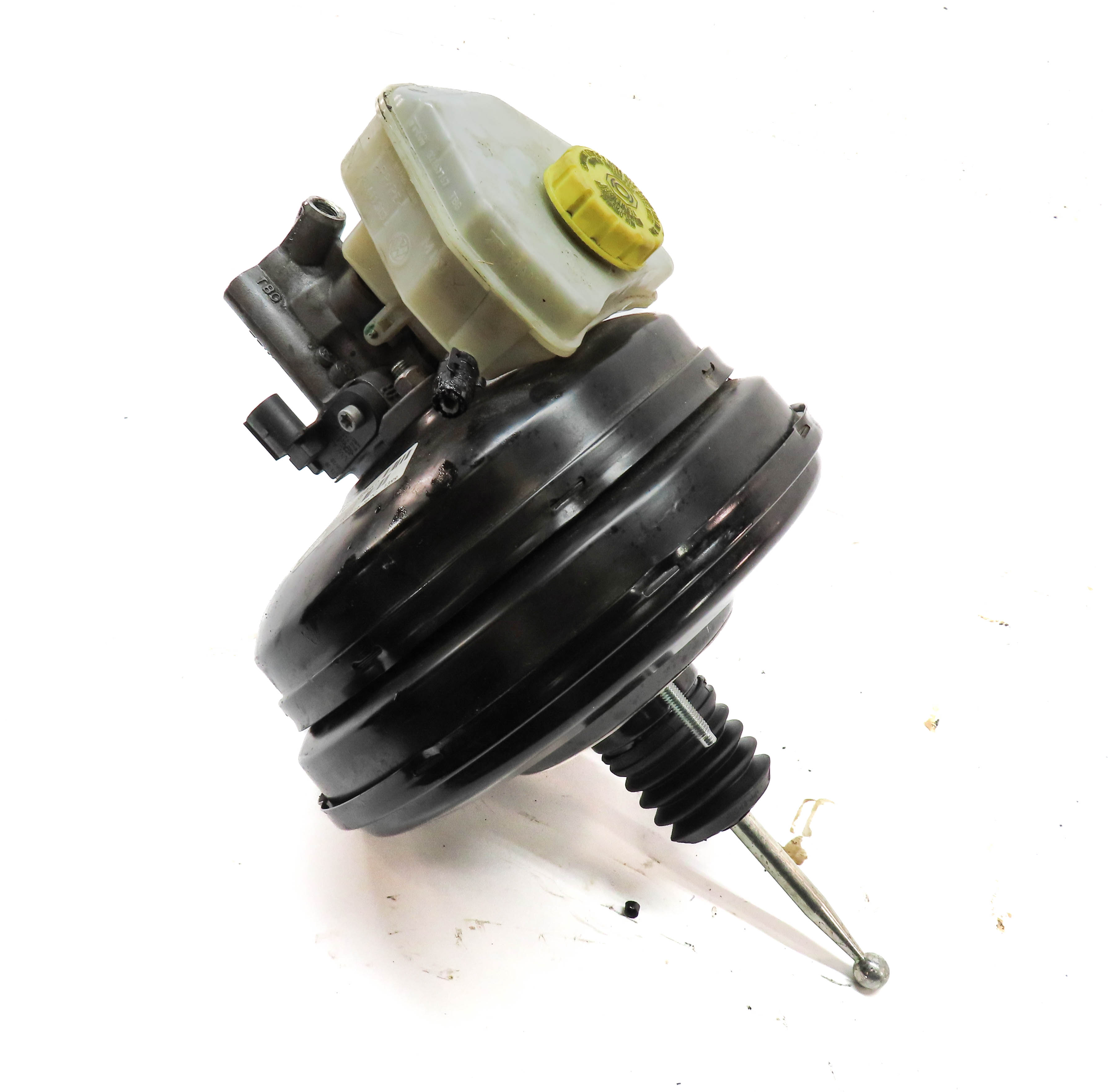 11-18 PORSCHE CAYENNE (958) 3.0L HYBRID POWER BRAKE BOOSTER w/ MASTER CYLINDER — exact item pictured
